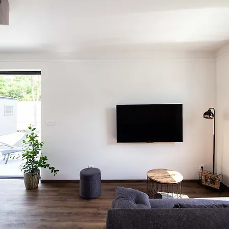 Apartmanovy Se Zahradkou Tre Apartament *